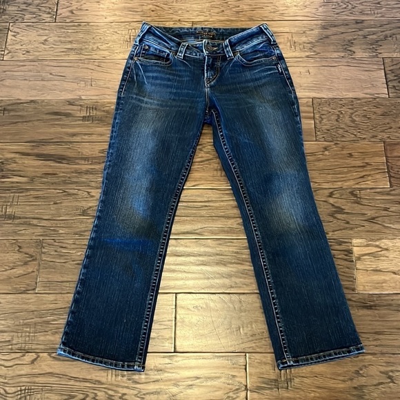 Silver Jeans Suki Capri Mid Rise Size 27 - Picture 1 of 16